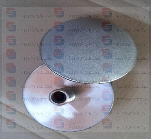 Sintered metal mushroom head type aerator, titanium metal sintering aerator